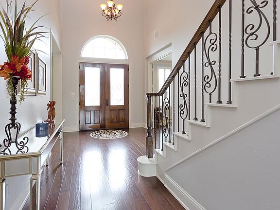 3rd image of 6215 Apple Bluff Ct