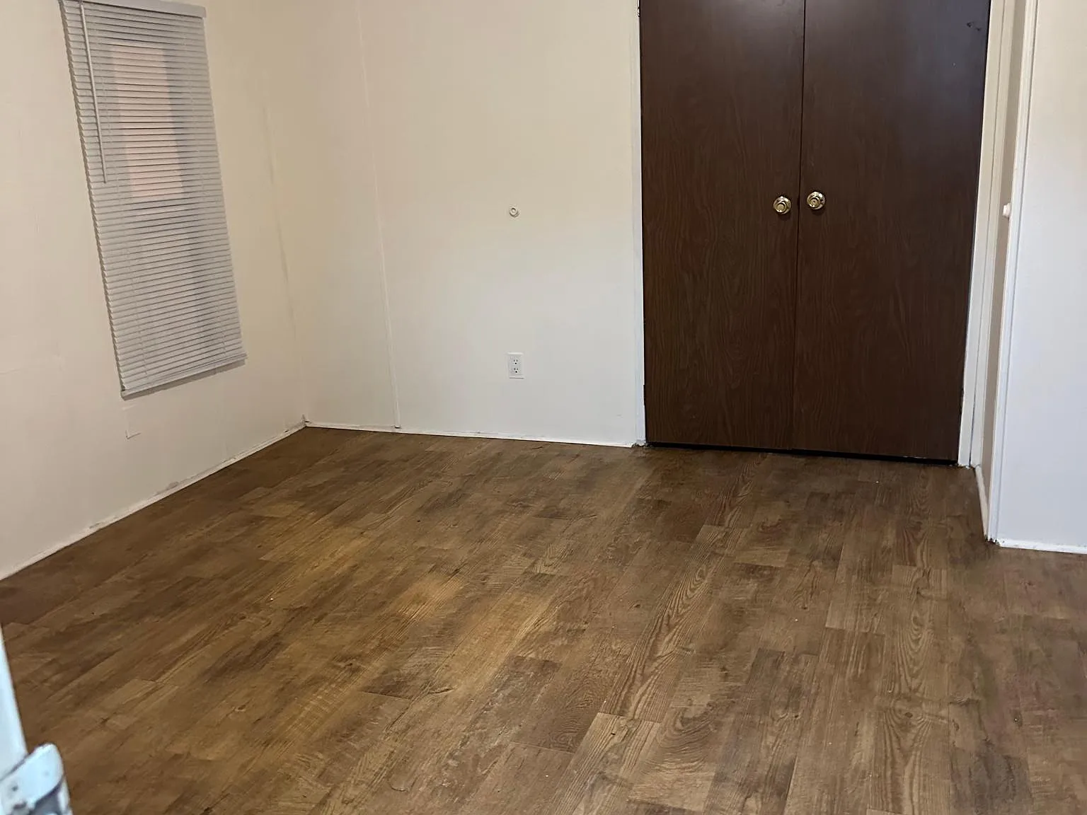 3 bed, 1280 sqft, $1,600 — Photo 2