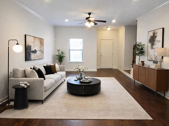 3rd image of 2030 Nichols Rd