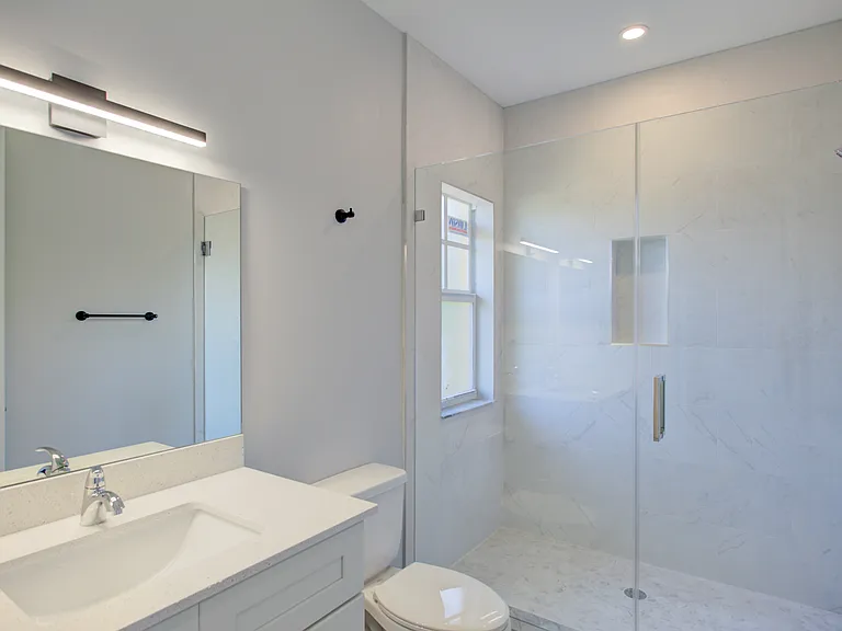 405 3rd Ave S #405 — Photo 13