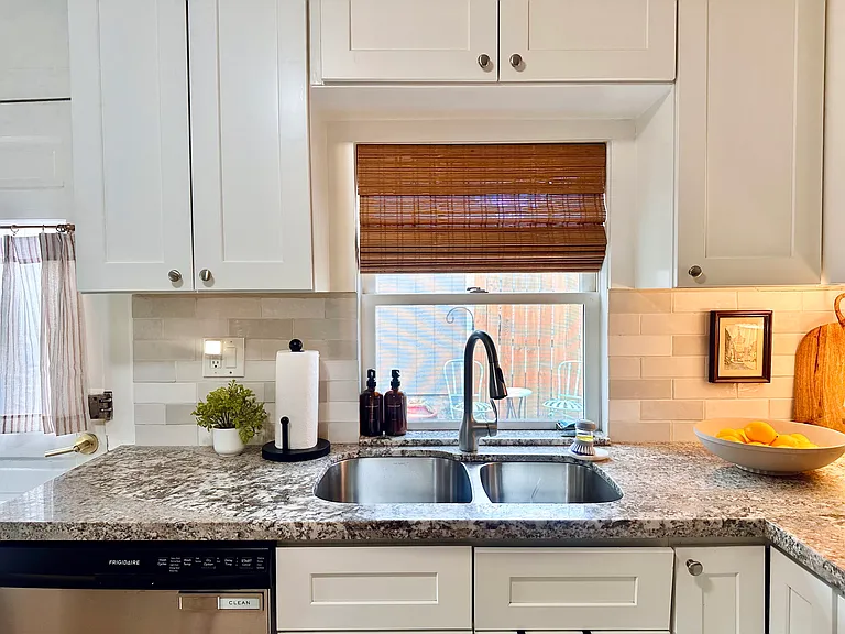 3474 W Lehigh Ave — Photo 42