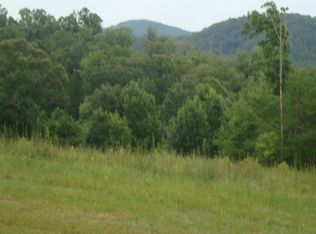 1 Williams Rd, Tellico Plains, TN 37385