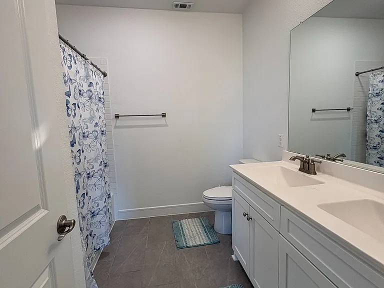 4100 Darlington Way — Photo 36