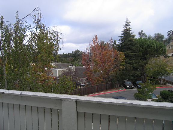 2nd image of 2431 Creekside Ct