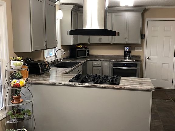 Gas range and electric oven