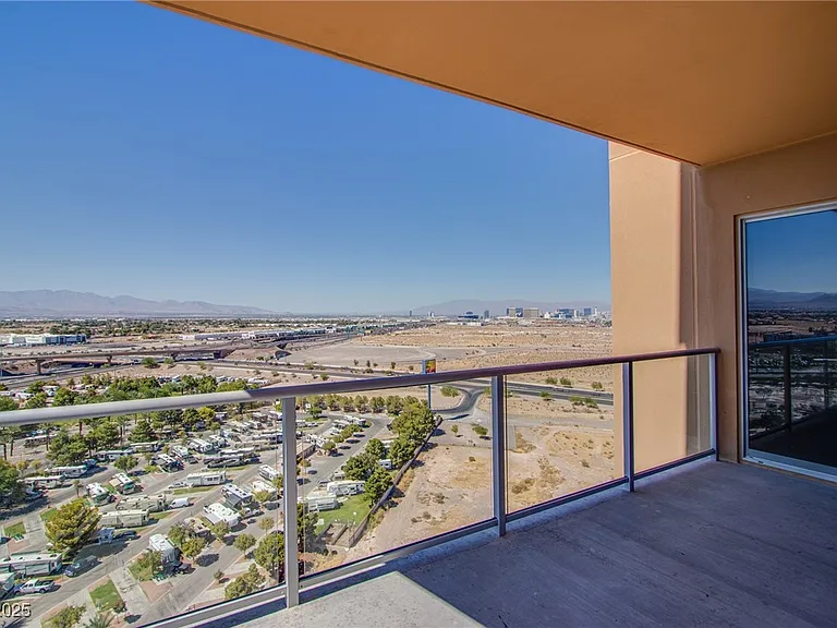 8255 Las Vegas Blvd S #1702 — Photo 6