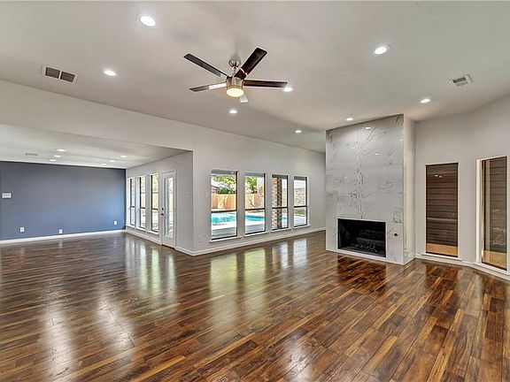 3rd image of 6215 Copperhill Dr