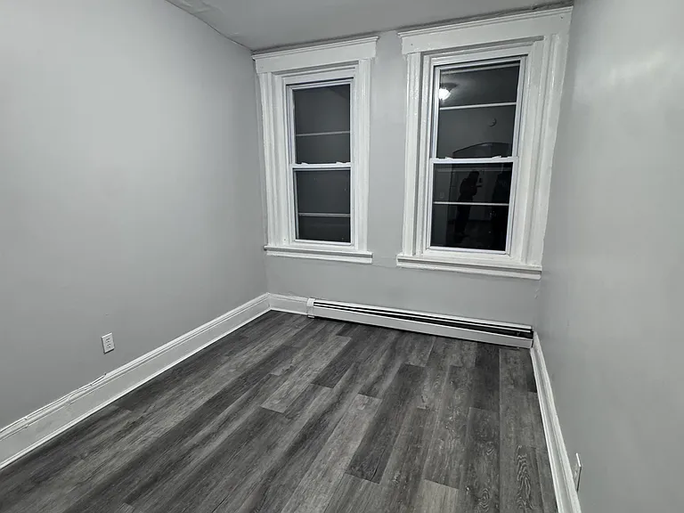 119 Inslee Pl #2 — Photo 4