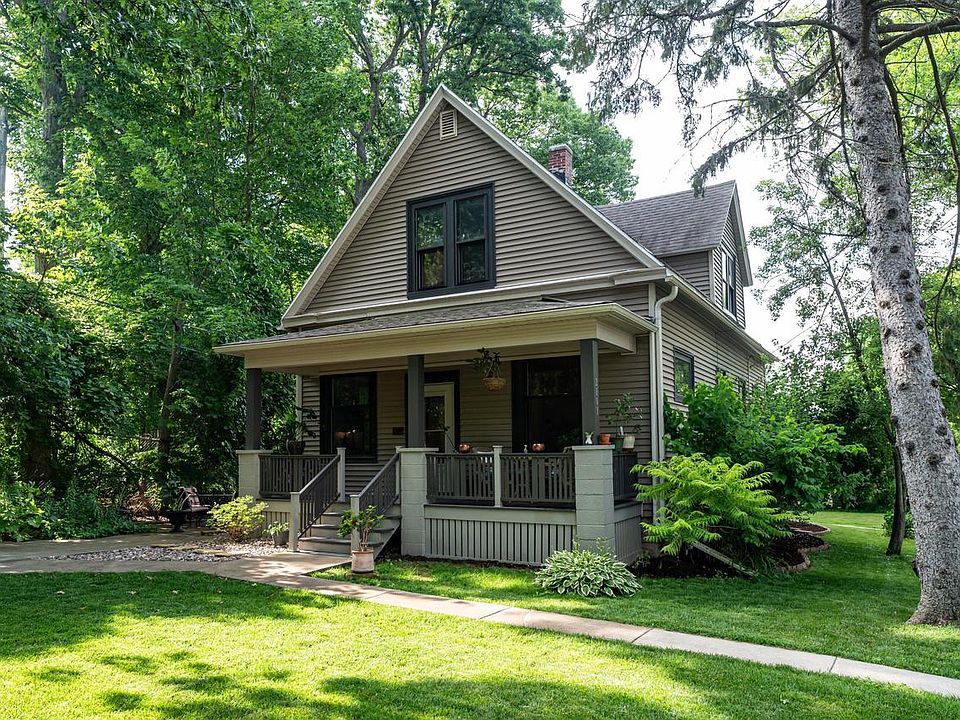 1st image of 2803 E Holt AVENUE