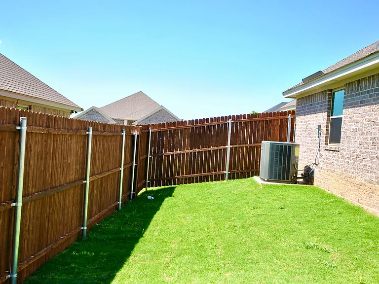 3002 Promenade Dr — Photo 28