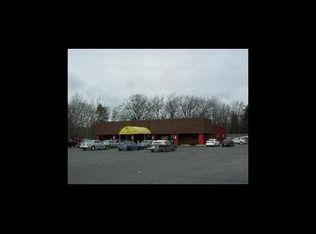 14977 Cleveland St, Spring Lake, MI 49456