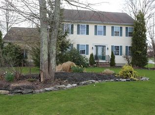 185 Windward Dr, Somerset, MA 02726