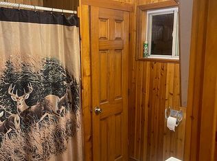 8840 Fisk Rd, Akron, NY 14001