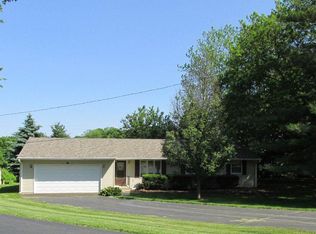 105 N Mineral St, Byron, IL 61010