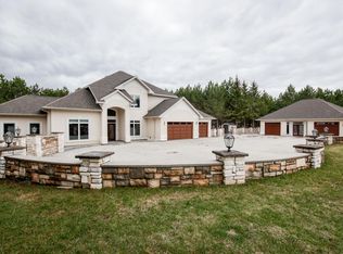 733 Shelby Dr NE, Bemidji, MN 56601