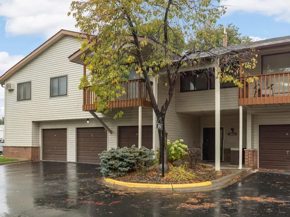 3914 Foss Rd APT 101, Saint Anthony, MN 55421