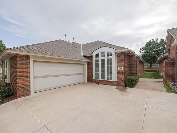2nd image of 15532 Monarch Ln