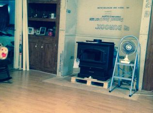 915 Collins Rd, Cleveland, GA 30528