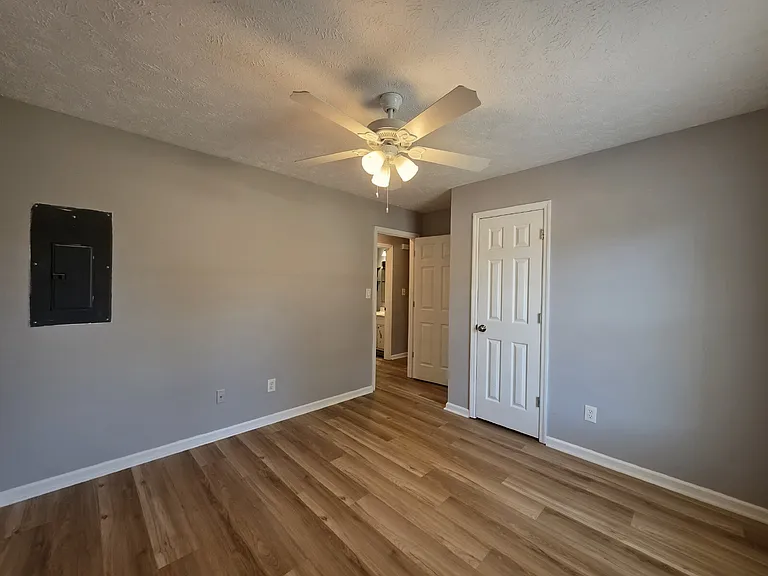 6548 Applewhite Rd — Photo 12