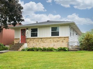 1590 Minnehaha Ave E, Saint Paul, MN 55106