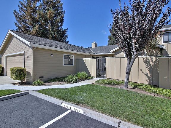 2nd image of 800 Helen Dr