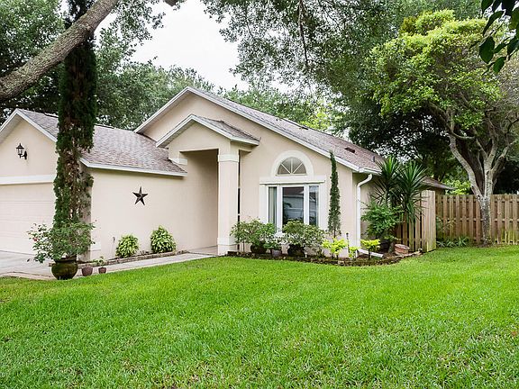 2nd image of 2446 Saint Johns Ln