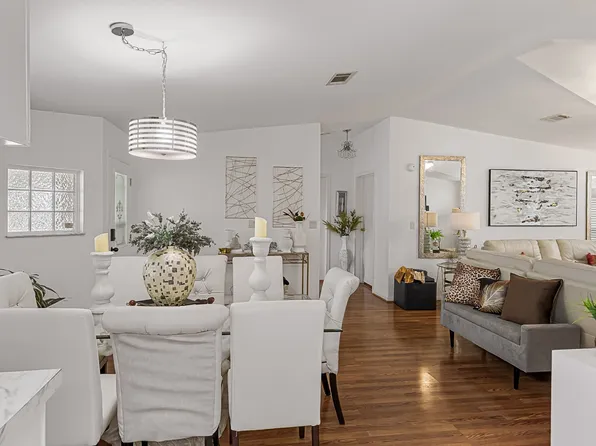 3940 Southwind Dr #400, Melbourne, FL 32904