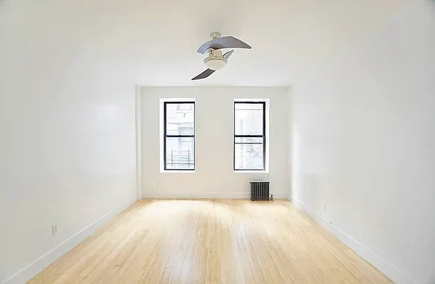 Rented by BRICK & GALO REALTY CORP | media 10