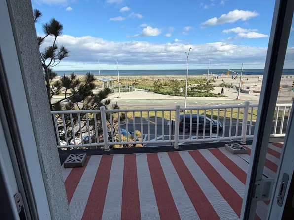 116 Beach 91st St APT 3, Far Rockaway, NY 11693