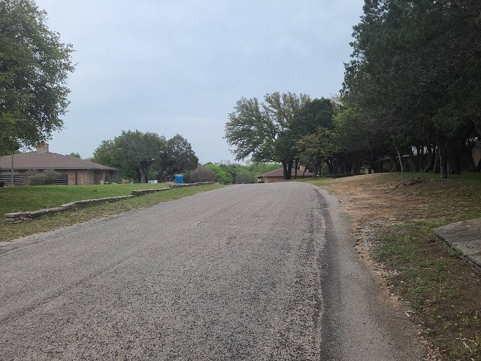 2nd image of 1109 Spanish Trail Dr