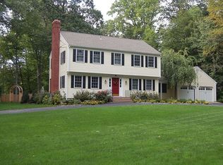 40 Deer Park Rd, Fairfield, CT 06824