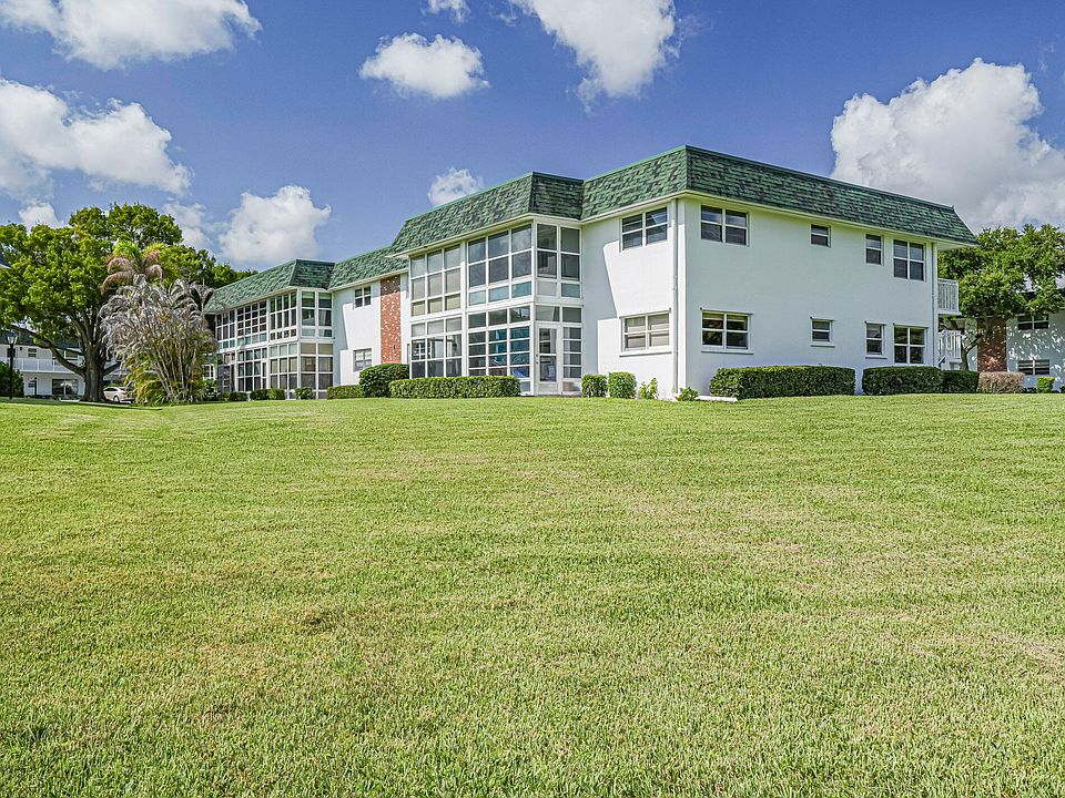 1st image of 2800 Indian River Boulevard