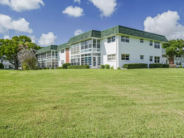 2800 Indian River Boulevard, Vero Beach, FL 32960