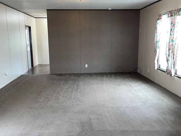 644 County Road 303 W — Photo 17