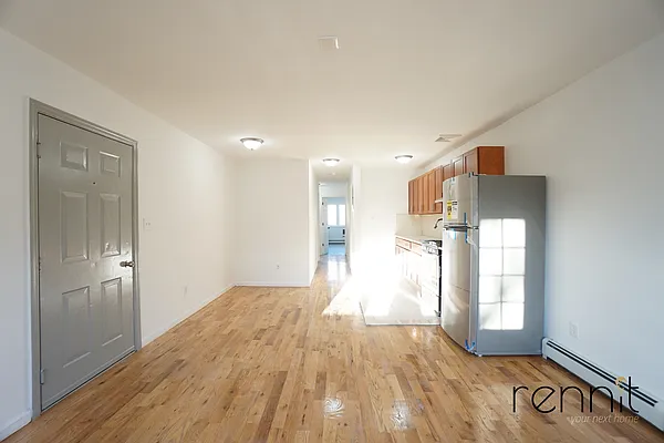 Rented by Rennit Inc. | media 32