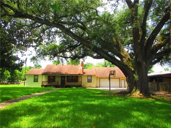5610 Gene Ball Dr, Alexandria, LA 71302