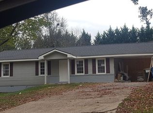 335 Huntington Cir, Alpharetta, GA 30004