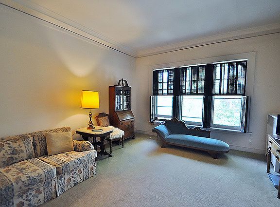4th image of 5109 S Cornell Ave APT 3