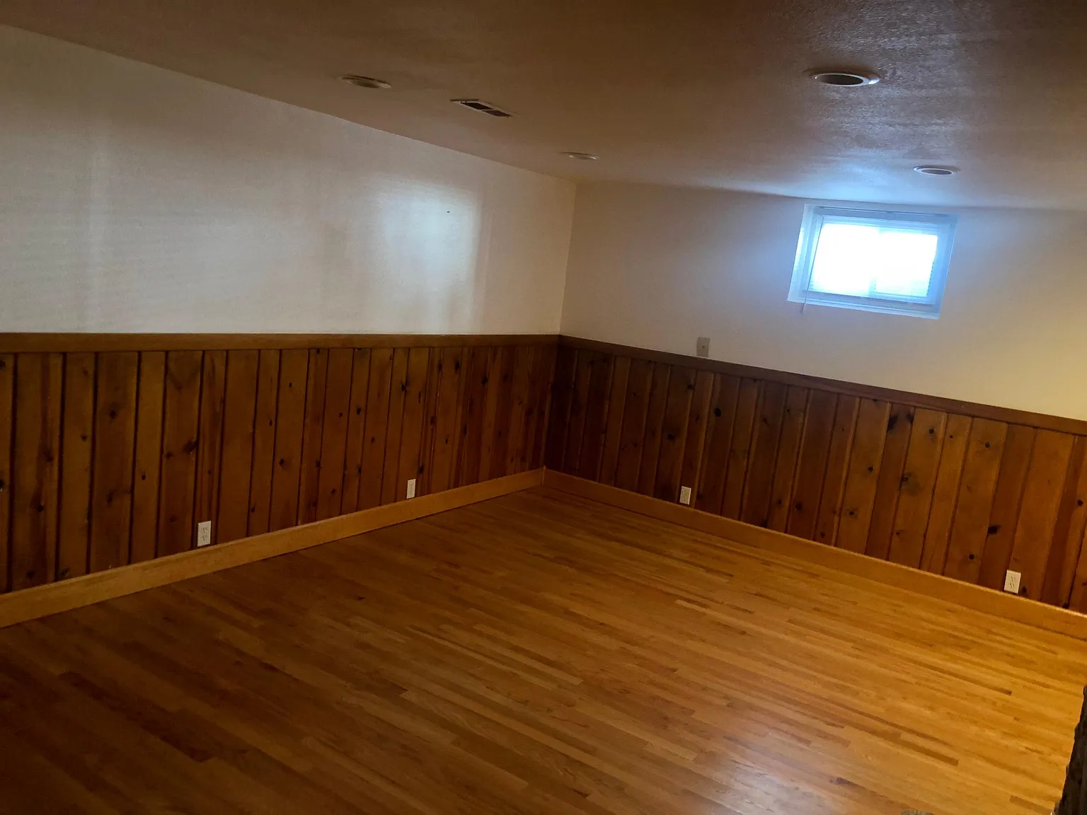 3937 McComb Ave — Photo 3