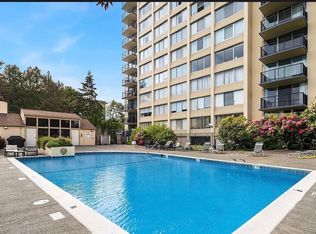 4540 8th Ave NE APT 703, Seattle, WA 98105