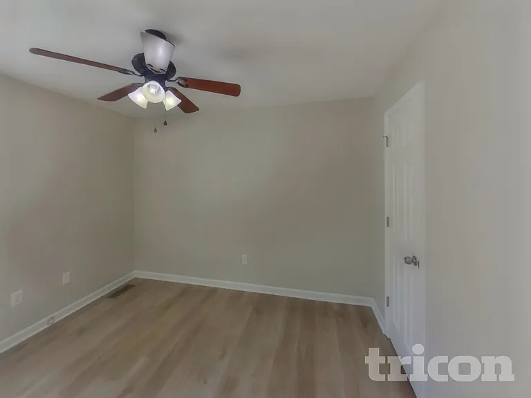 1510 Ballater Dr — Photo 12