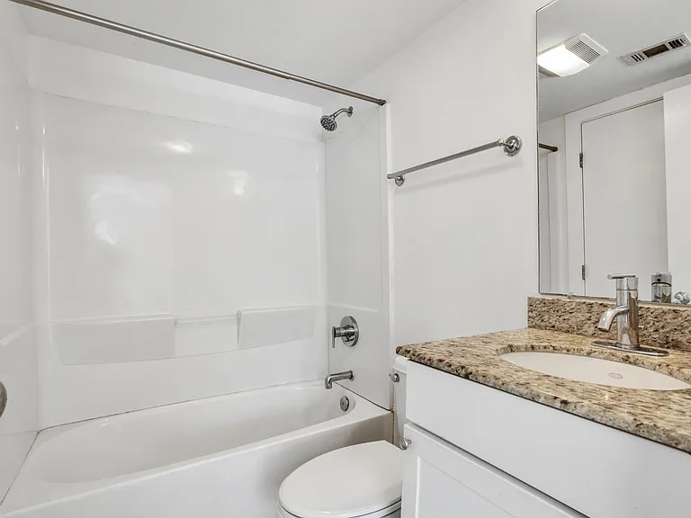 1725 Delachaise St #103 — Photo 8