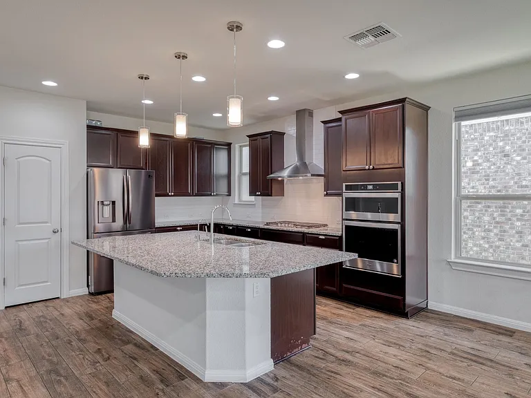 17204 Calipatria Ln — Photo 4