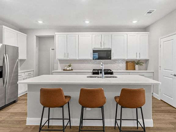 3rd image of 2217 Currents Rd