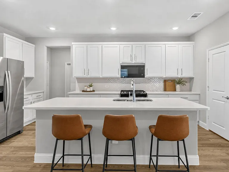 2217 Currents Rd — Photo 3