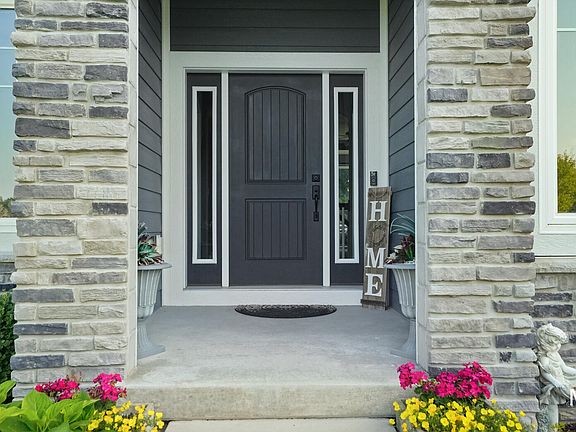 5th image of 5220 Canyon River Dr NE