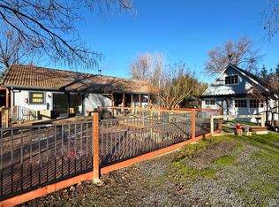 12451 Powerhouse Rd, Potter Valley, CA 95469