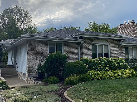 3rd image of 5310 Malibu Dr