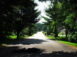 8509 Raindrop Rd APT A, Knoxville, TN 37923