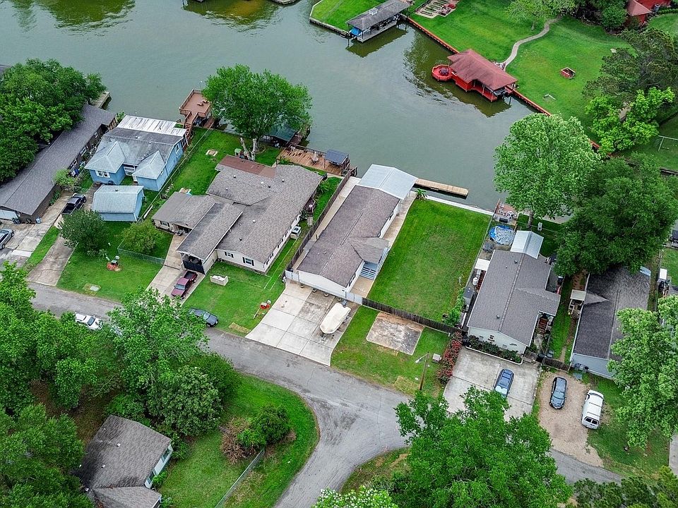 1st image of 14186 Shadow Bay Dr